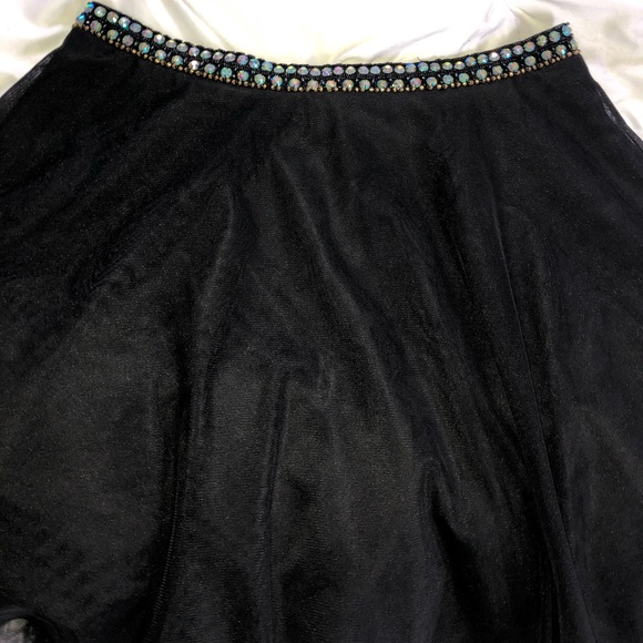 Two Piece Formal Dress - Picture 3 of 8